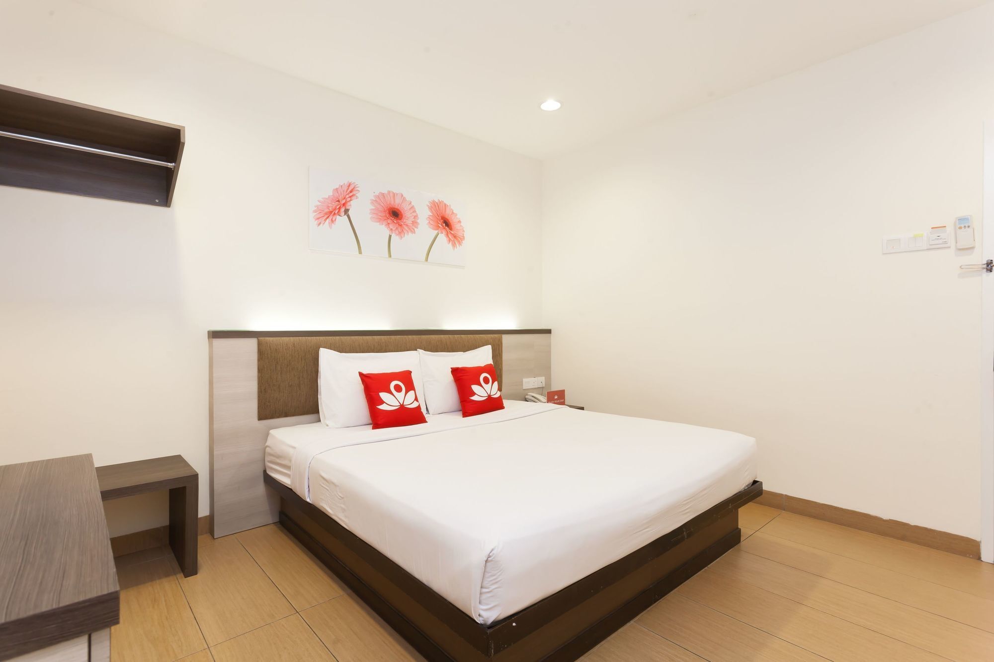 Zen Rooms Pertam Jaya Malacca Exterior photo